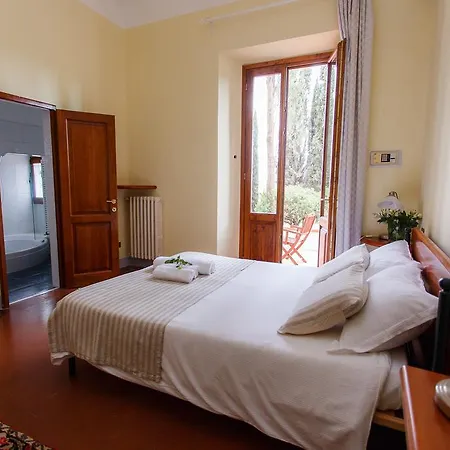 Del Pino Bed & Breakfast 3*
