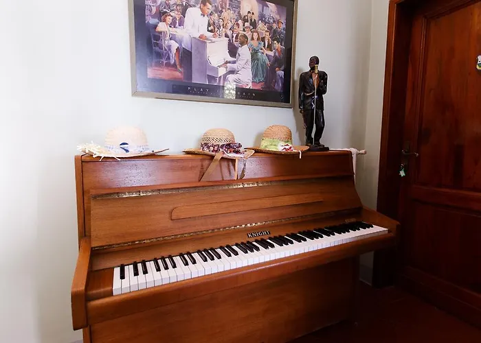 Del Pino Frühstückspension 3*