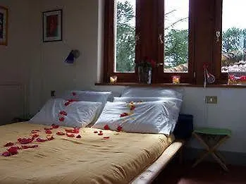 Frühstückspension Del Pino Poggibonsi